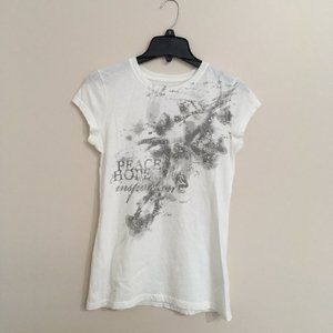 Juniors' Short Sleeve Graphic T-Shirt